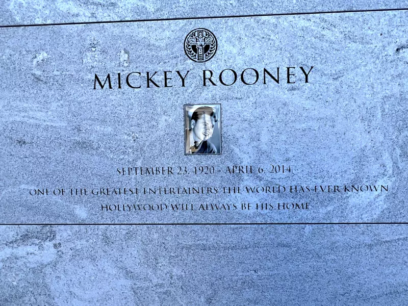 Who's Buried In Hollywood Forever Cemetery?